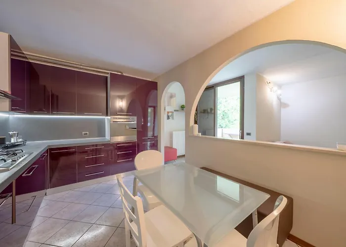 Апартаменты 10 Min - Terrace With View - Wifi