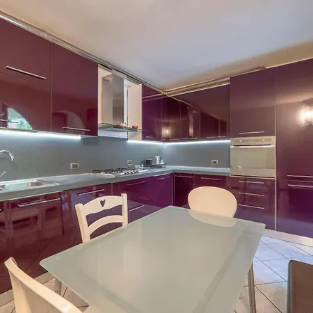 10 Min - Terrace With View - Wifi דירה